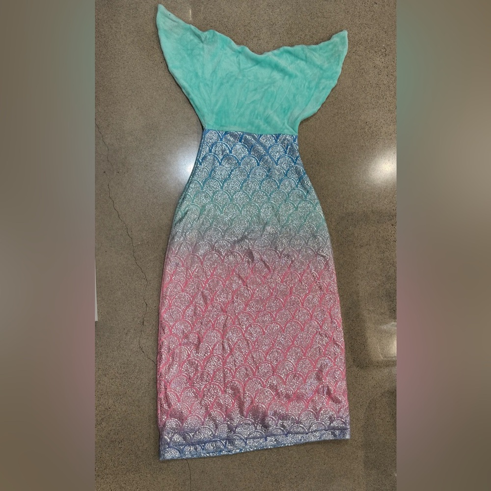 Mermaid Blanket with Gradient Colors